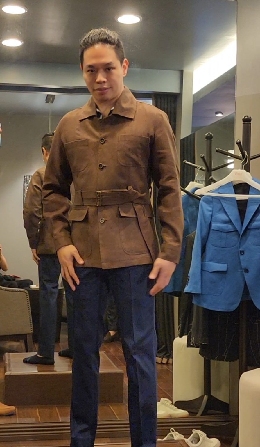 What is a Safari Jacket? Best Tailoring Shop to get a Bespoke Safari