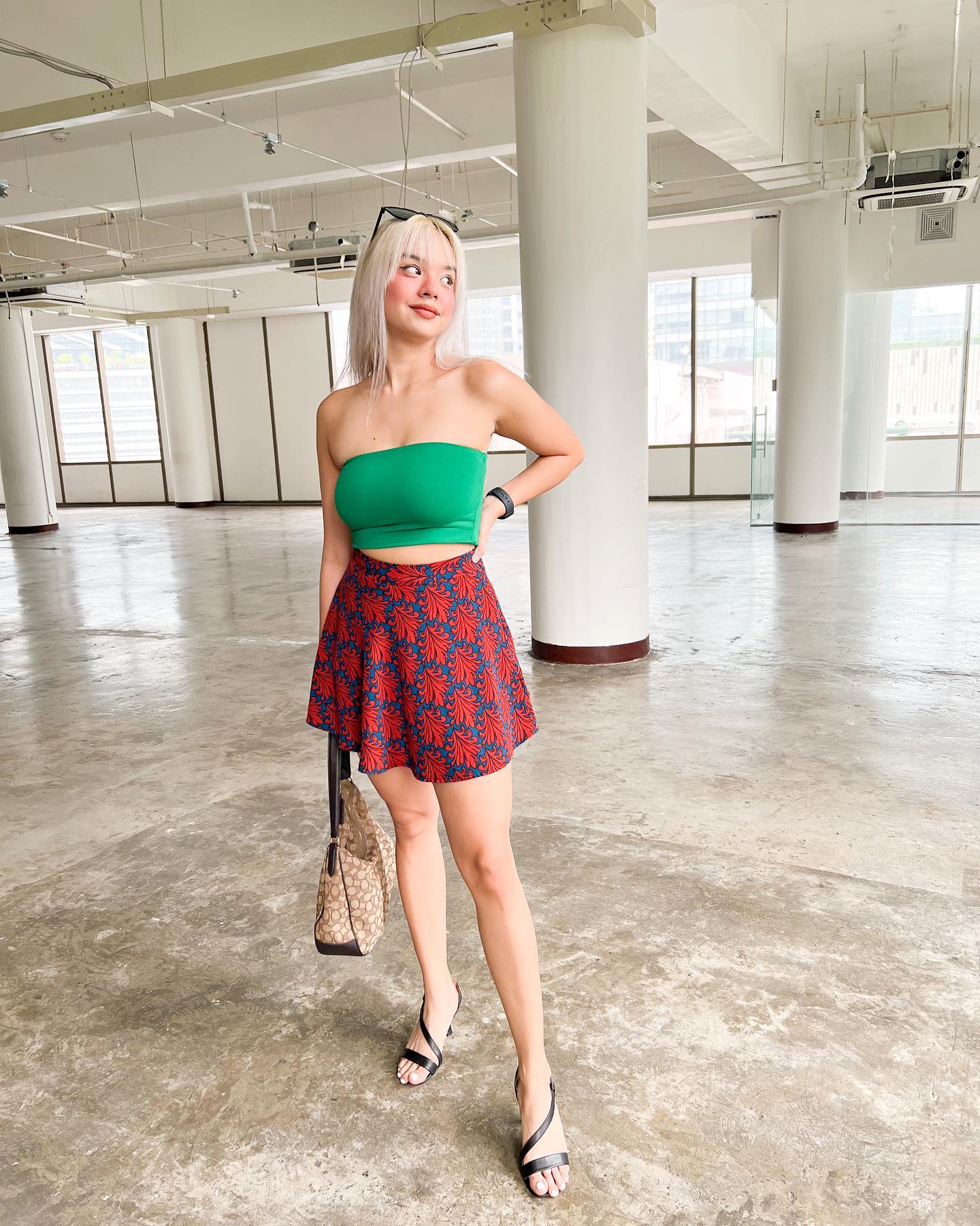 Zoe Moore: From Zero To Instagram Influencer - 9m76wbx