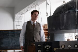 Josh Hartnett is Ernest Lawrence in OPPENHEIMER