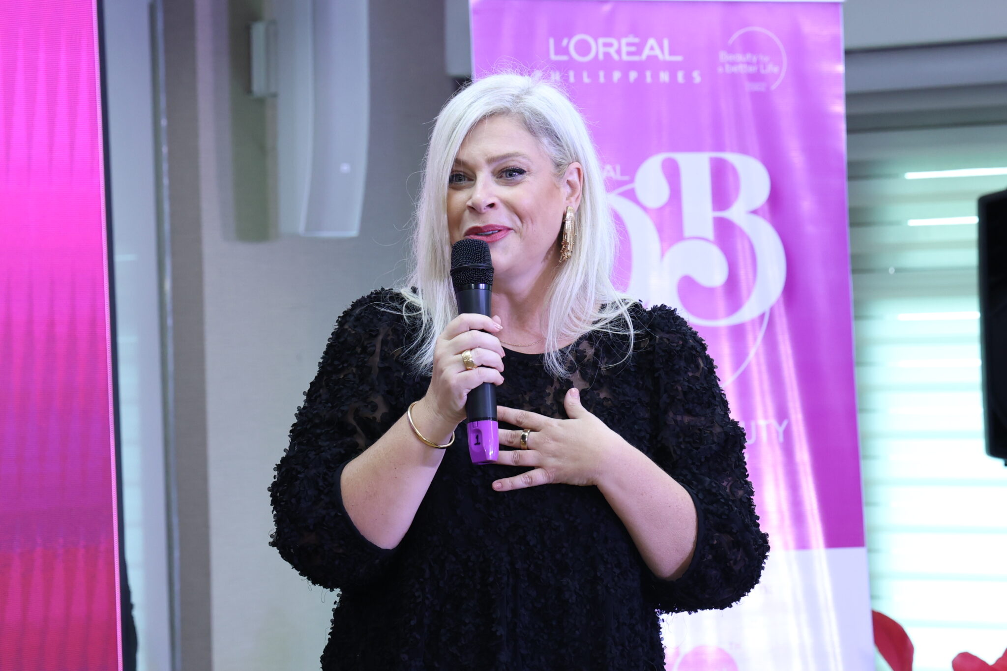 The L'Oreal Digital Beauty Academy Offers All Sorts of Training When