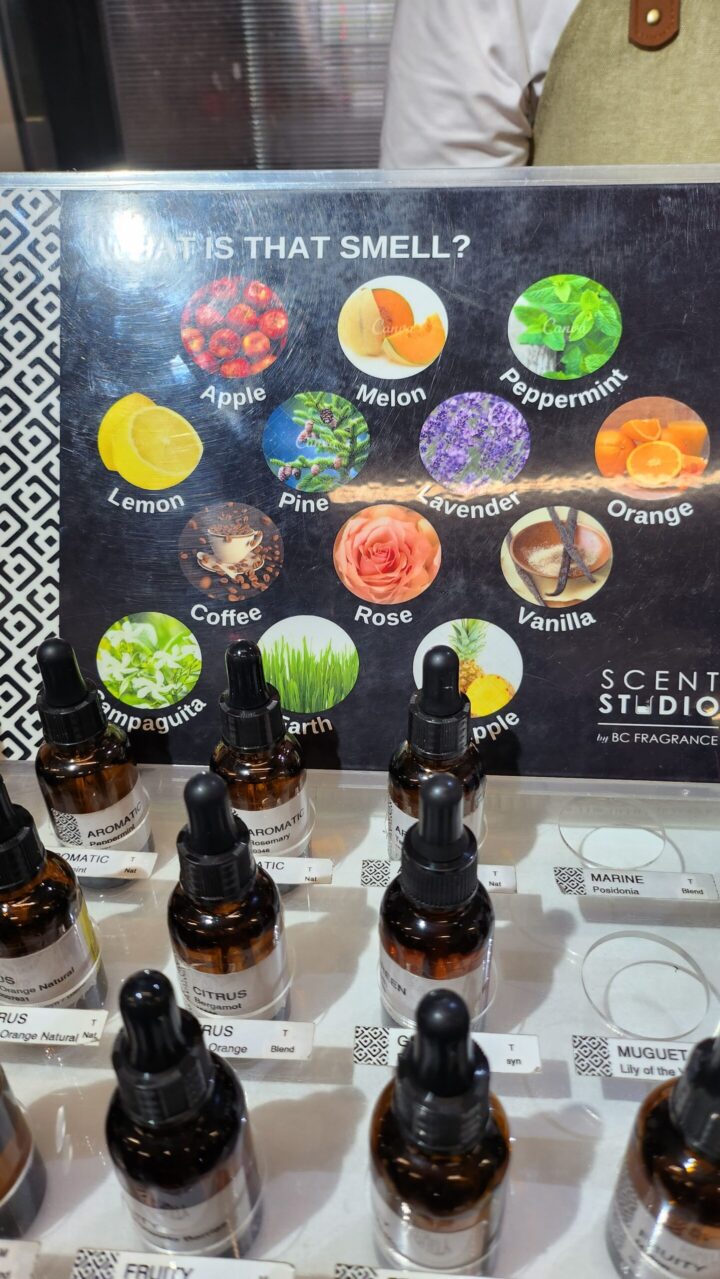 How to Create Your Own Perfume at Scent Studio 3