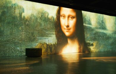 At Wisdom of Da Vinci An Immersive AI Experience surround yourself with the genius works accompanied by lights and sounds alongside brilliant visuals