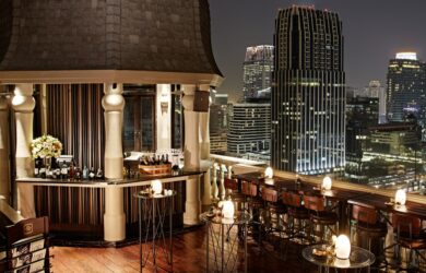 (c) The Speakeasy Rooftop Bar | Gorgeous rooftop bar in Chitlom