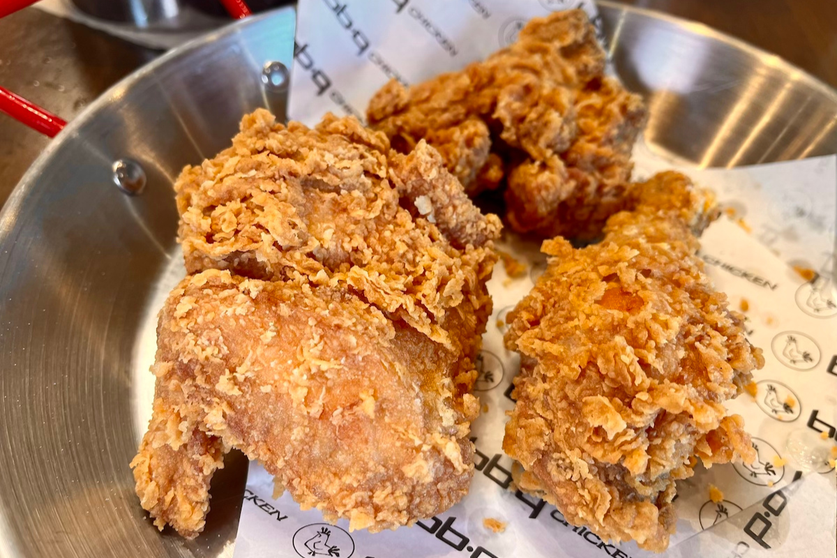 Attention, K-Lovers: BB.Q Chicken's Biggest Branch in Metro Manila is Now Open 6 BB.Q Chicken's Biggest Branch in Metro Manila