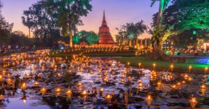 (c) Thinapob | Loy Krathong is one of the most beautiful festivals in Thailand