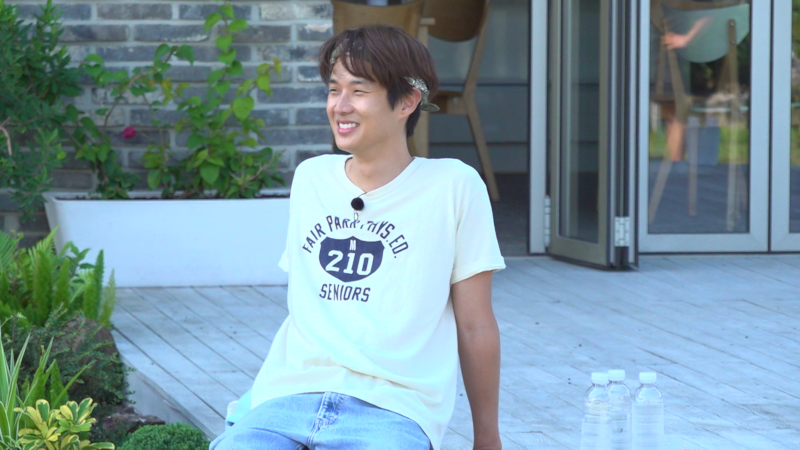 Choi Woo-shik jinny's kitchen