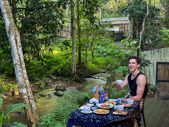 (c) WIM in Thailand | Enjoy good food with a view