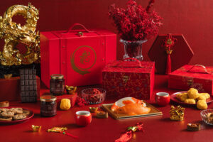 Canton Road_Usher in the Magestic Dragon at Shangri-La
