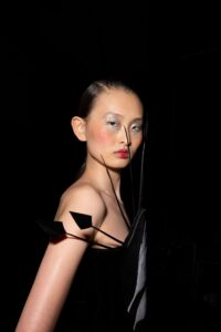 Dyson Shines at Harris Reed Autumn/Winter 2024 ‘Shadow Dance’ Show in London 2 Dyson HarrisReedAW24