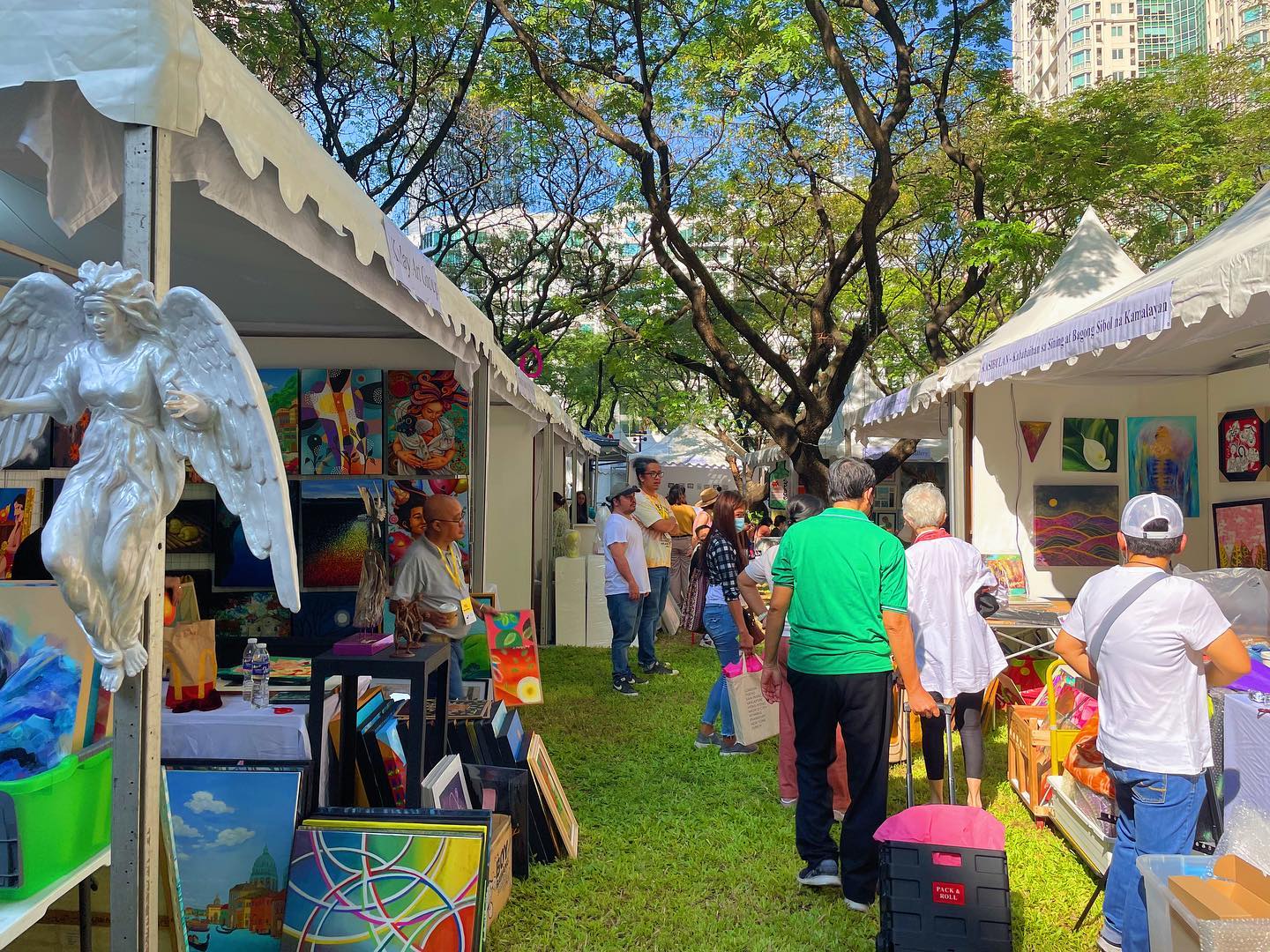 This Art Fair Is Going to Be Held in a Park, and Entrance Is Free 6 Art in the Park 3