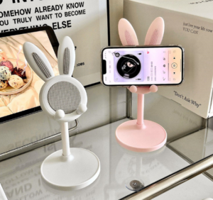 Bunny phone holder