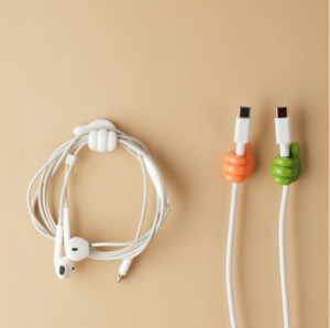 Cable organizer
