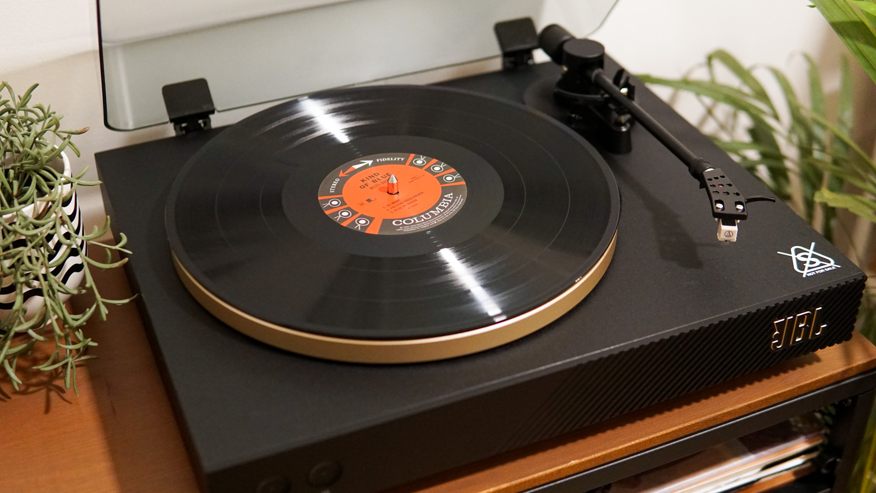 Vinyl Record Fan? You’ll Want This Gorgeous Speaker and Turntable Combo From JBL | JBL Spinner BT, JBL Authentics | JBL Turntable, JBL Speakers