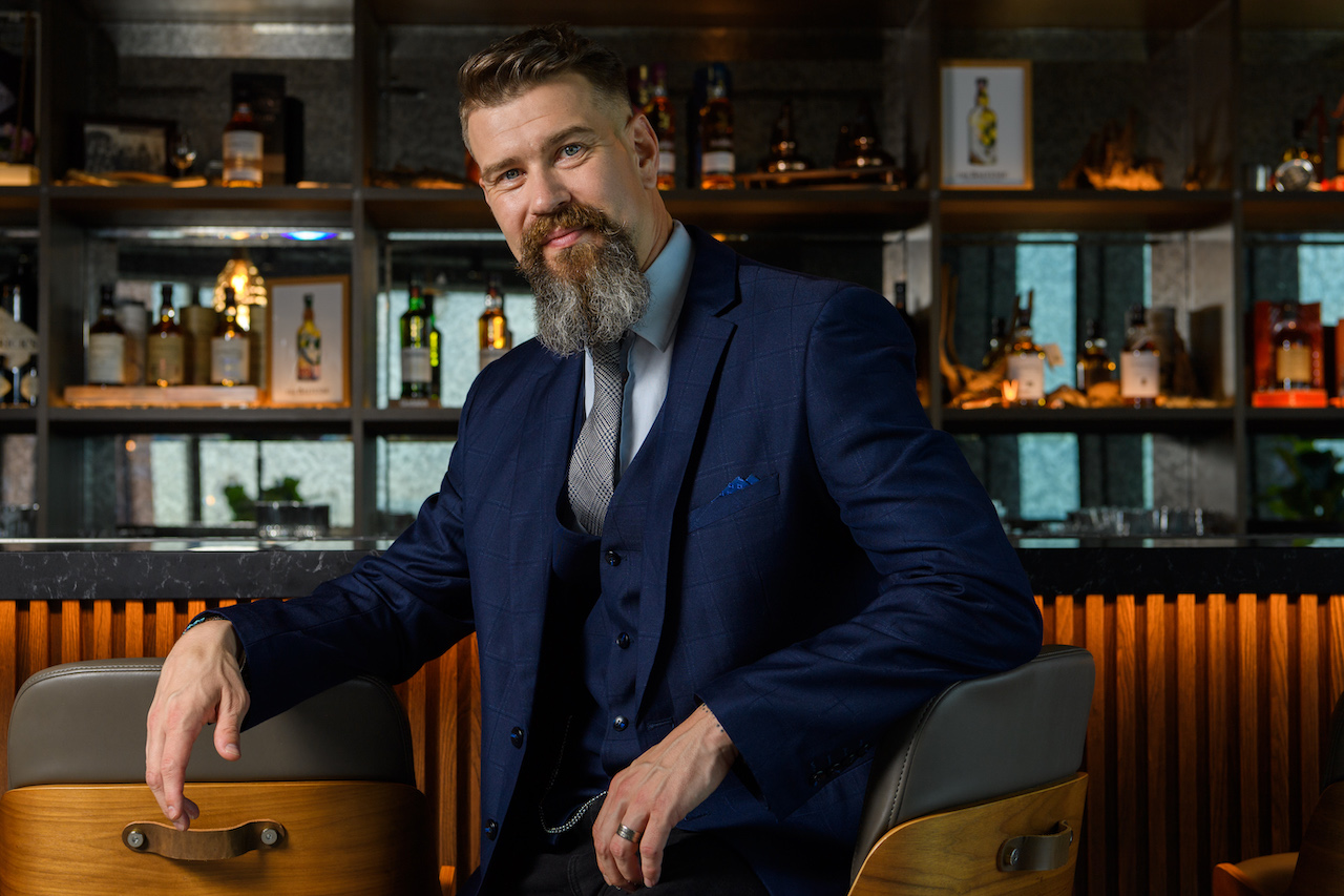 Turn Ordinary Occasions Into Grand Celebrations With the Glenfiddich Grand Series 5 Turn Ordinary Occasions Into Grand Celebrations With the Glenfiddich Grand Series