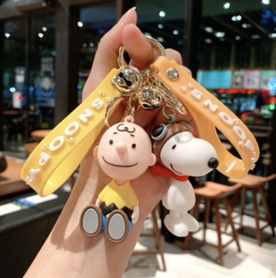 14 Gifts Under ₱500 for People Who Love Snoopy 4 snoopy doll keychain