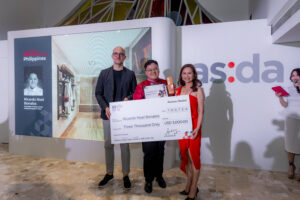 APAC Grand Prize Winner Ricardo Noel Bonalos 