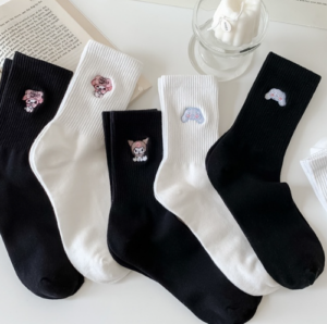 Sanrio socks shopee