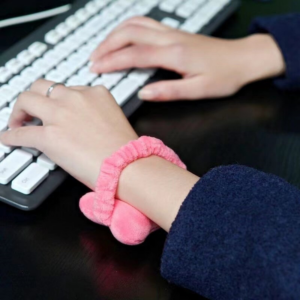 New Desk Essential: This Hair Tie Doubles As a Wrist Pad 1 Hair Tie Doubles As a Wrist Pad Lazada