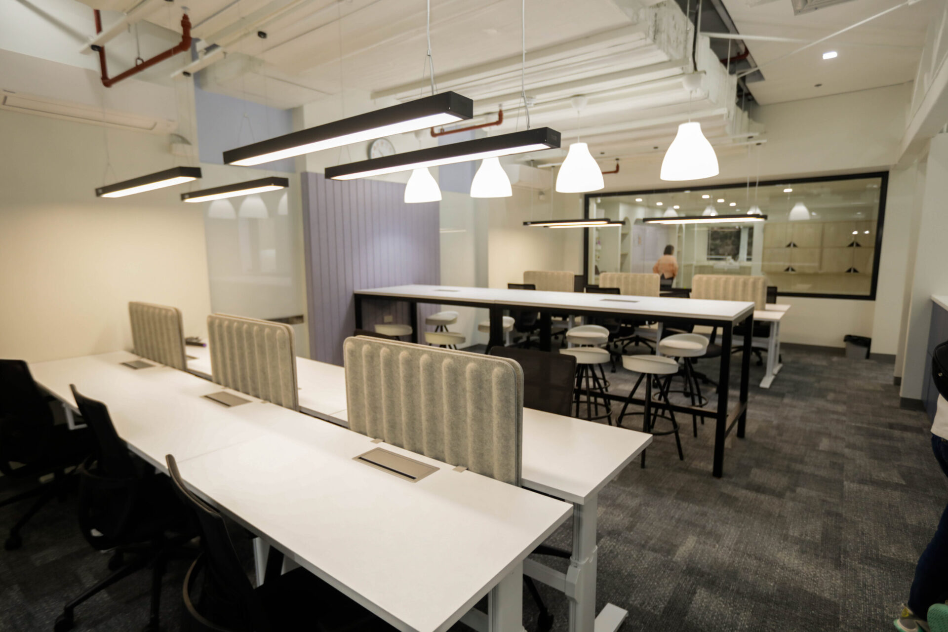 What Matters 2 - Coworking Desks