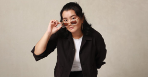 Join Elise Huang for Exciting Games and Live Performances at This Intimate Game Night Event 2 Elise Huang