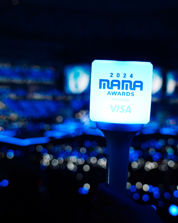 From K-Drama Addict to K-Pop Fan: My Experience at the 2024 MAMA Awards in Osaka 2 2024 MAMA Awards Lightstick
