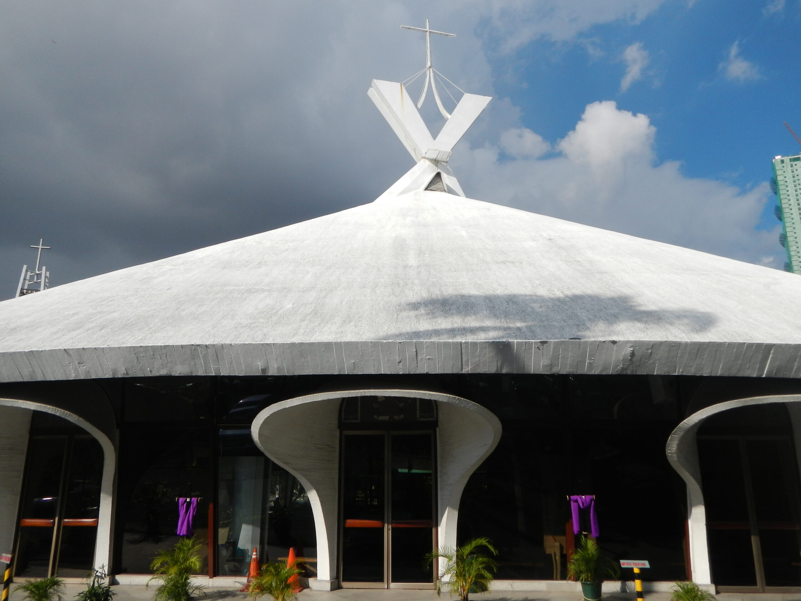 10 Must-Visit Churches in Manila for a Meaningful Visita Iglesia This Holy Week 8 Saint Andrew the Apostle Parish Church