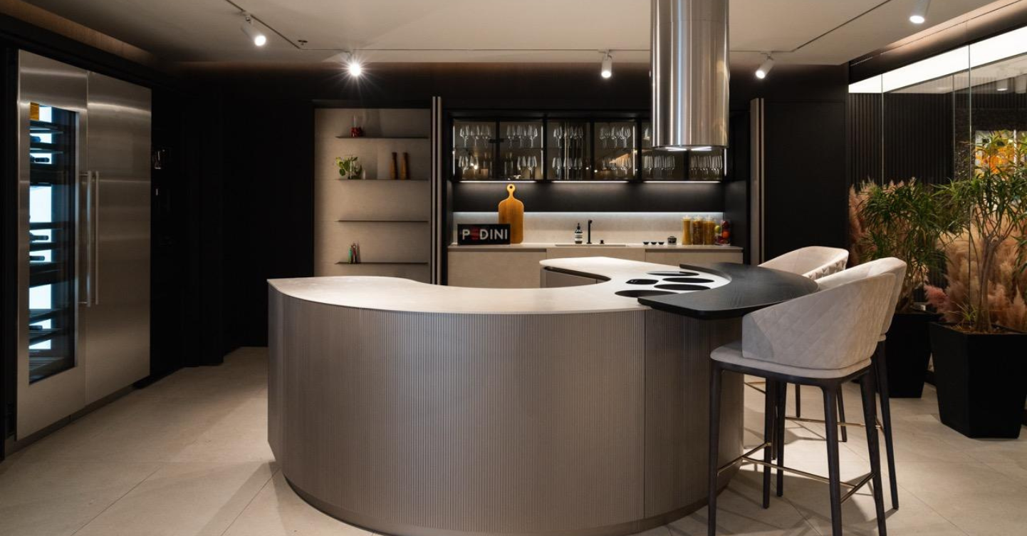 This Newly Launched Curved Kitchen Collection Redefines Form and Function in Filipino Homes 1 Moda Interni Kitchen