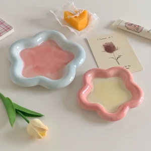 Bits & Bobs: These Trinket Dishes Are Perfect for the Messy Friend in You 4 aesthetic affordable trinket dish