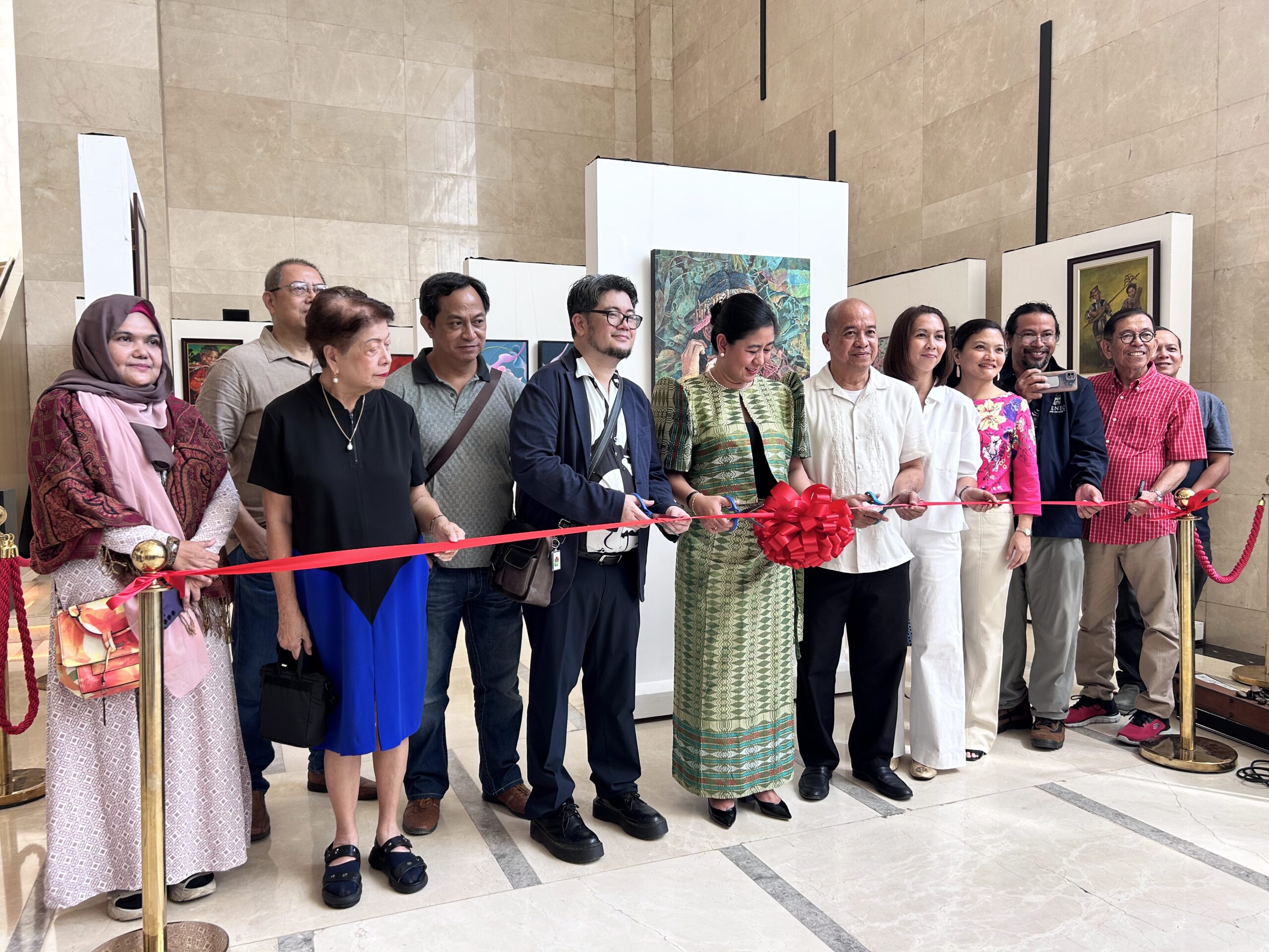 There’s a Must-See Art Exhibit Happening in a Davao Hotel This Kadayawan—Here's Where and What to Expect! 2 Kulay ng Sining 2 at Acacia Hotel Davao for Kadayawan