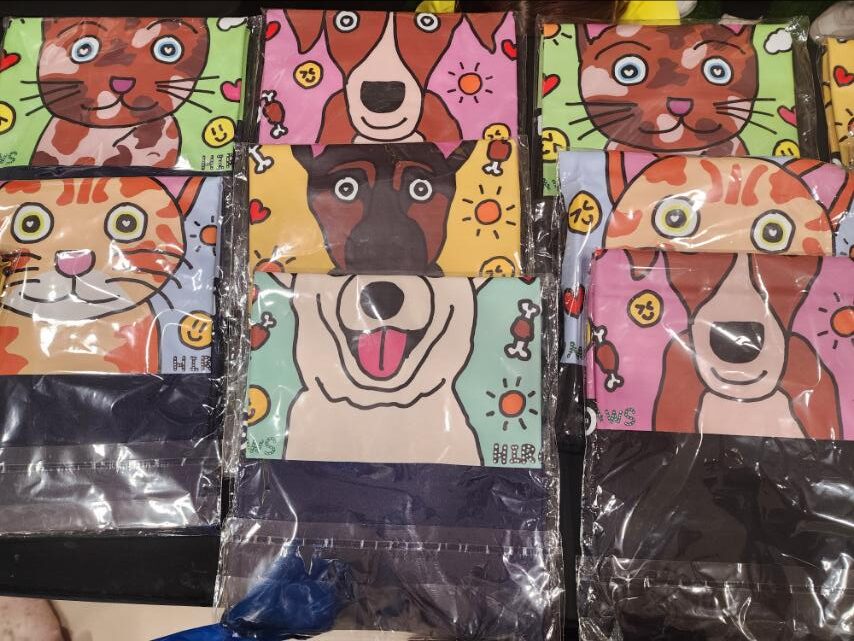 Shirt designs of renowned Japanse pet portrait artist Hiro. T-shirts are priced at P500 each. Proceeds will support PAWS' programs