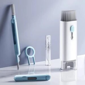 You’ll Never Look at Your Crusty Keyboard the Same After This ₱100 Cleaner 2 keyboard computer phone cleaner