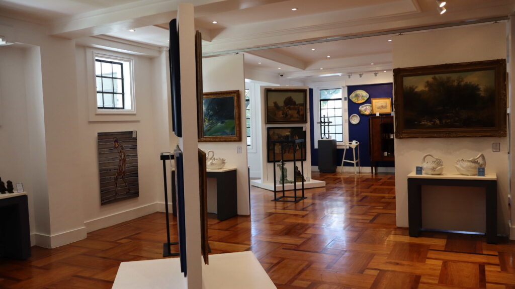 Casa de Memoria Welcomes the Season with “Casa: The Holiday Auction 032" 3 CASA3