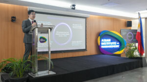 Home 38 Prof. Kenneth Co