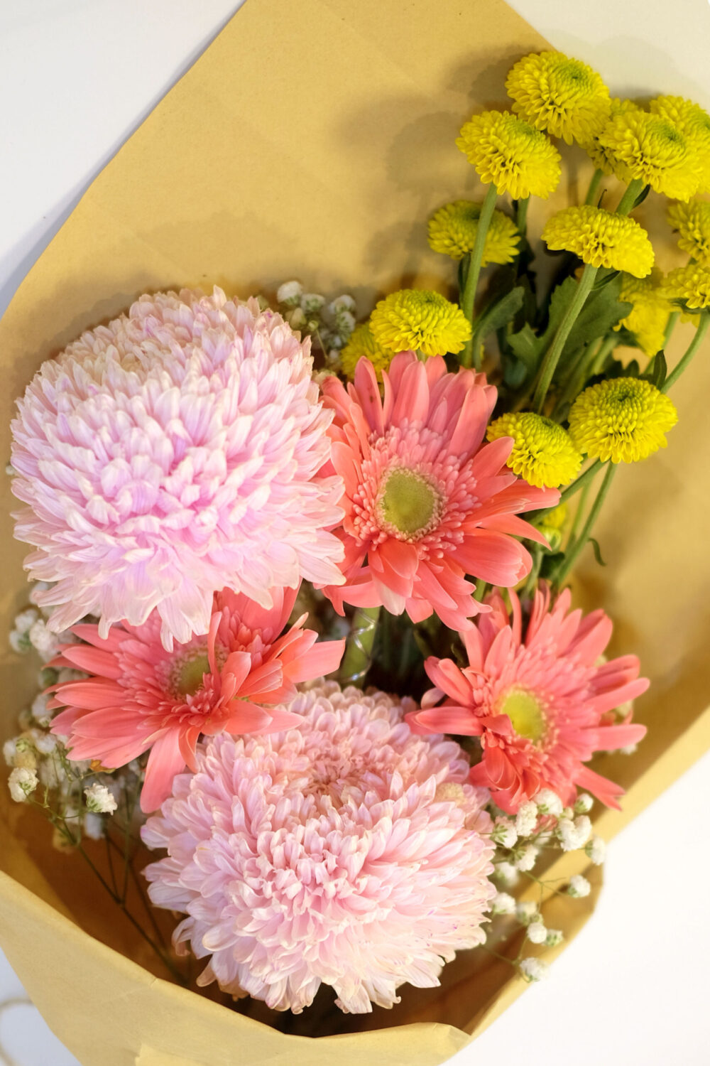 Stems: Flowers for Your "Micro-Occasions" 4 Stems Flowers 3