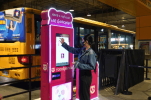 Home 2 A foodpanda vending machine