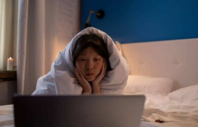 Bed rotting is all about giving yourself permission to take a break from the world. There are no rules here except to resist the urge to catch up on work backlogs