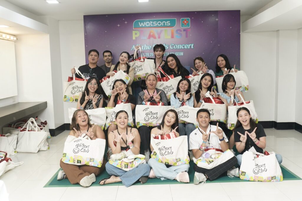 All The Feels at the Watsons Playlist 2025 5 Lucky Watsons Club members who redeemed tickets enjoyed exclusive Meet Greet sessions with their favorite artists plus special Watsons goodies for them to enjoy. Watsons Playlist 5 Large