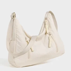 LOOK: 17 Minimalist Fashion and Lifestyle Finds for a Less-Is-More Aesthetic 14 LOOK: 17 “Cloud Dancer” Pieces Inspired by Pantone’s Most Minimalist Year Yet