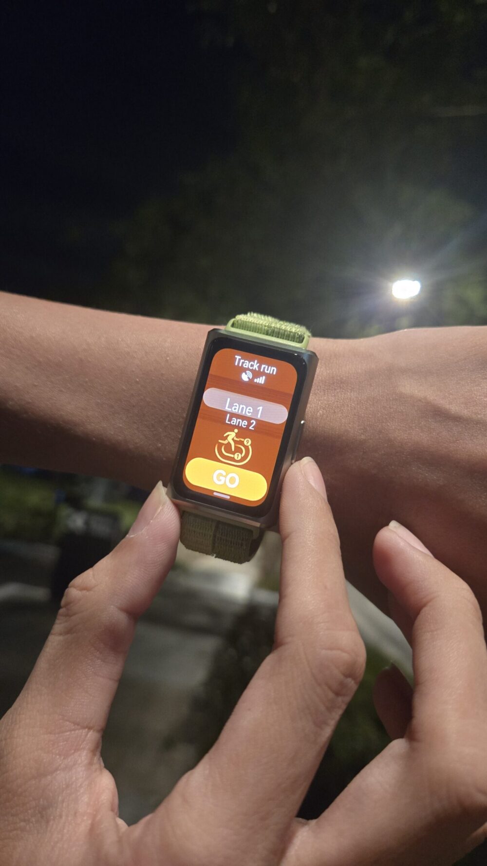 HUAWEI Band 11: Pro-Level Health Tracking That Fits Your Wrist (and Budget) 10 HUAWEI Band 11 Track Lane