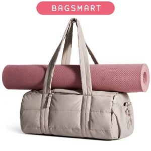 Fashion Finds: 8 Gym Bags for It Girls Who Lift and Look Good Doing It 1 Fashion Finds: 8 Gym Bags for It Girls Who Lift and Look Good Doing It