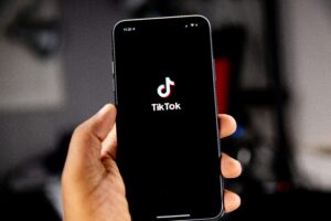 Home 7 TikTok Teen safety updates