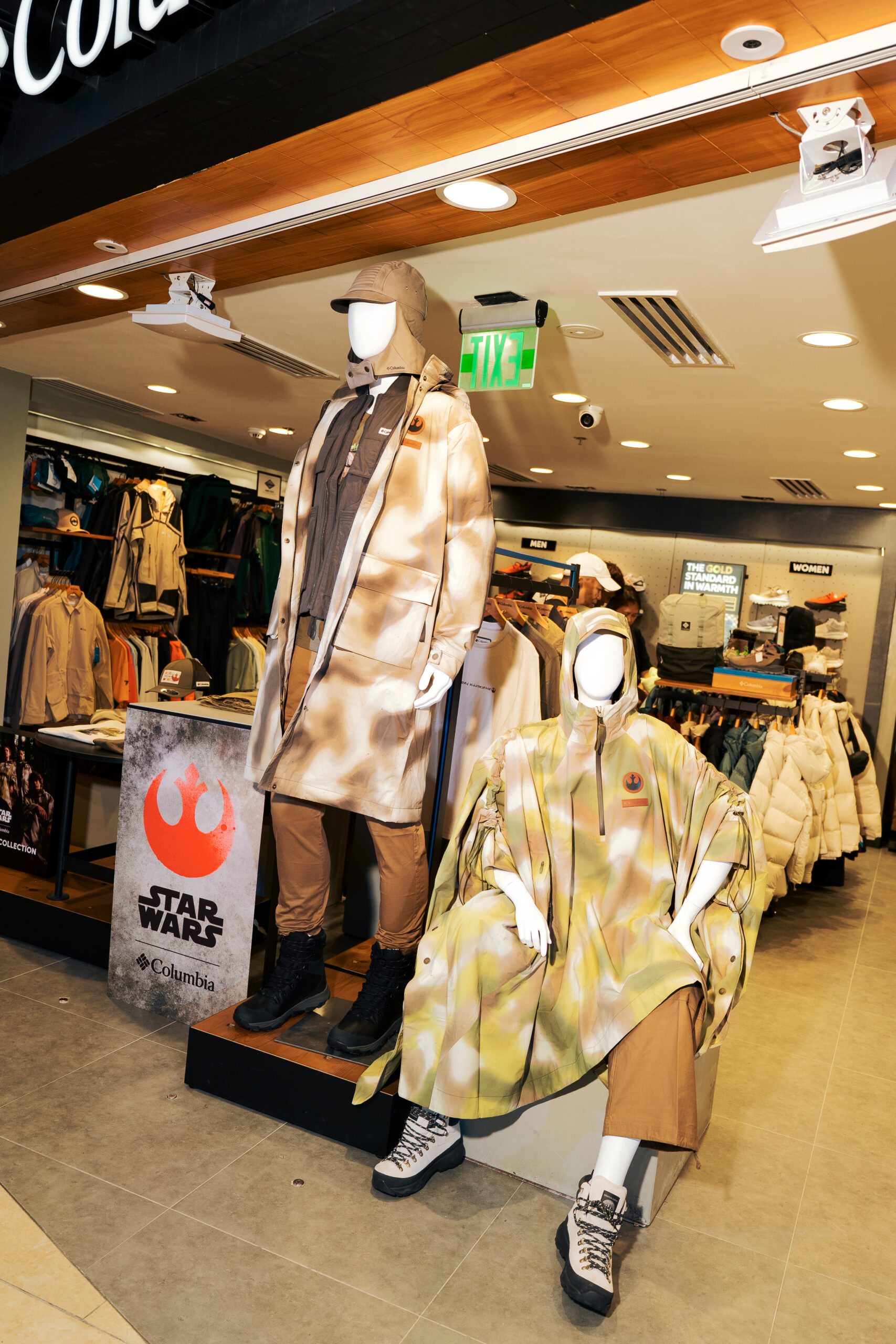 COLUMBIA STARWARS 2 scaled