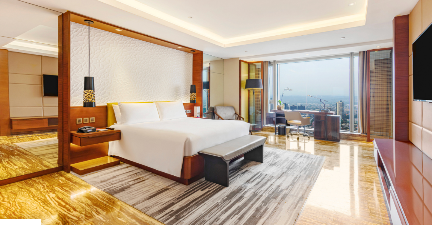 This Luxury Hotel in Pasig City Retains Its 5-Star Accreditation 1 Marco Polo Ortigas Manila