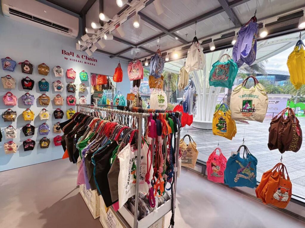 Tokyo’s Cult-Favorite Ball & Chain Bags Have Officially Landed in Manila! 1 Ball Chain 3