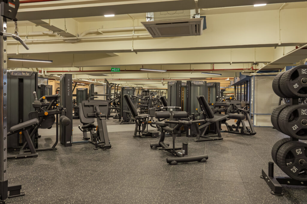 LOOK: This Huge New Gym in Makati Offers Memberships for as low as Php999! 2 Be Powerful