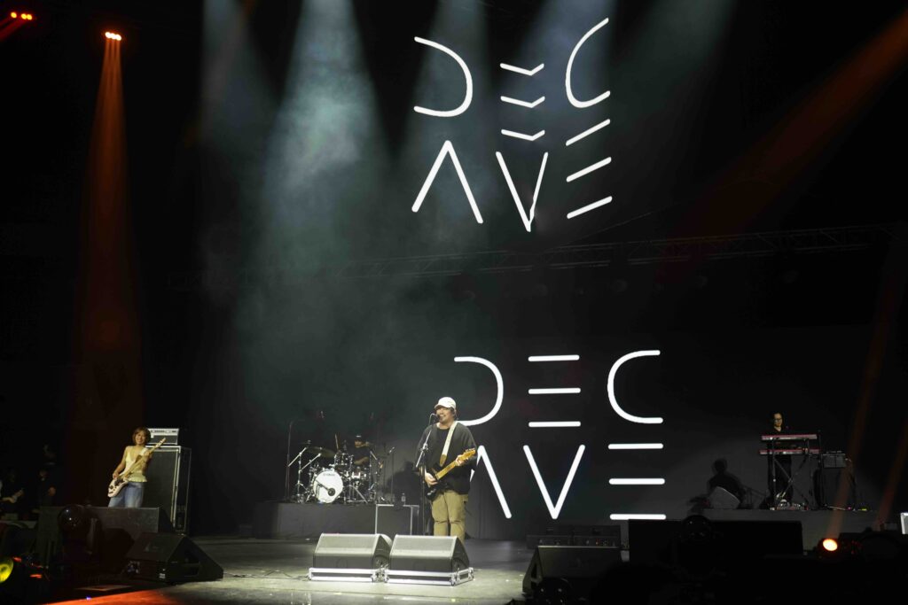 SB19, Maki, & December Avenue Just Gave Watsons Club Members the Ultimate OPM Concert Experience 2 December Avenue serenaded the crowd with their sentimental hits