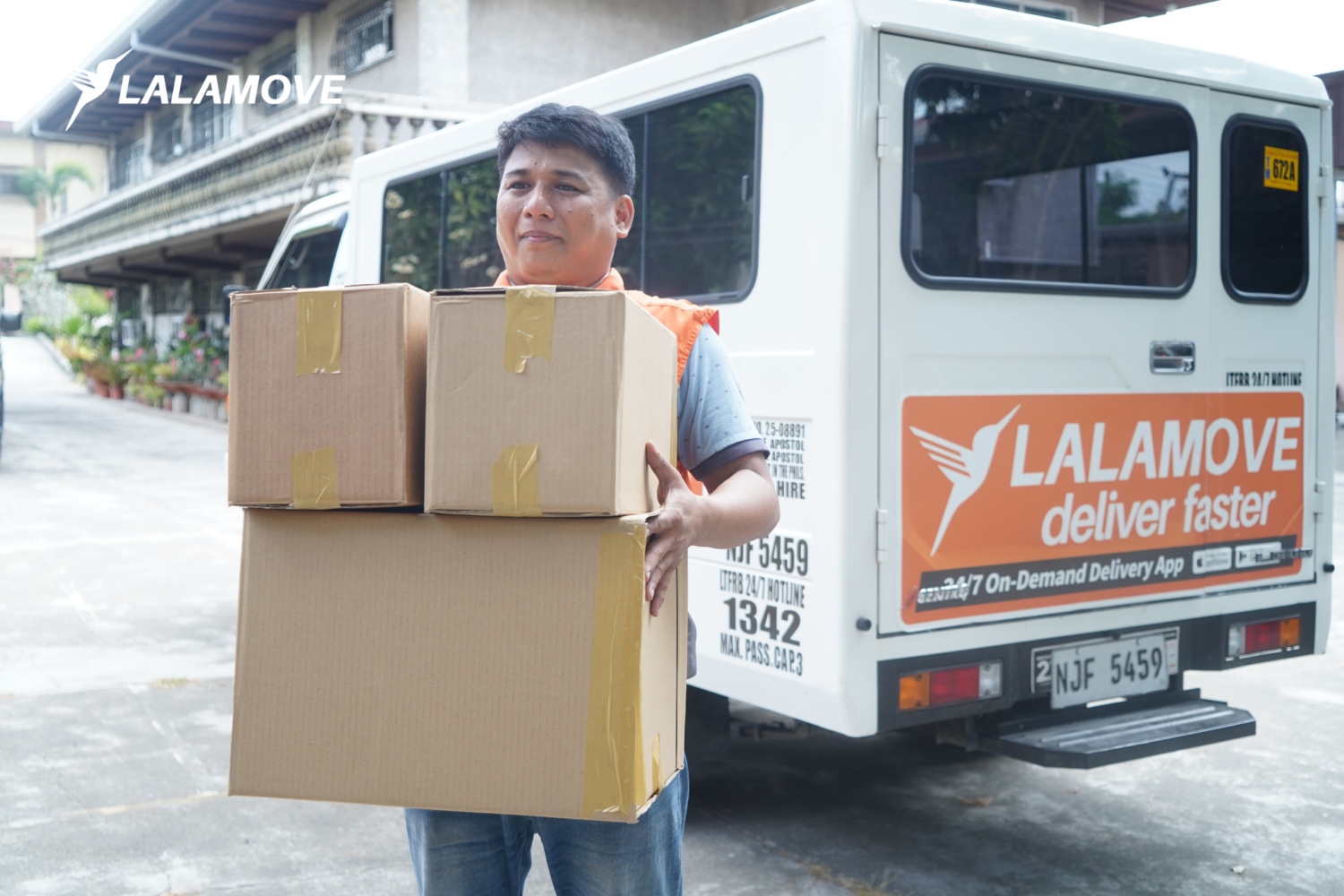 Sampaguita, Sashes, and Timing: The Community Work Behind Flores de Mayo 4 Flores de Mayo Flores de LALA Lalamove 4