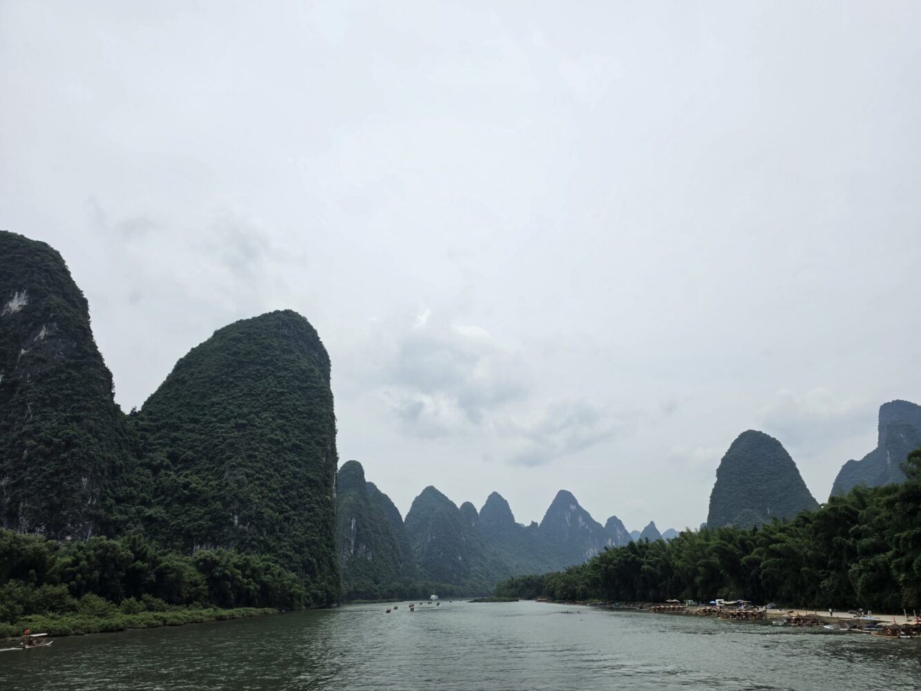 Top 7 Stunning Things to See in Guilin, China 1 Guilin China Li River Cruise