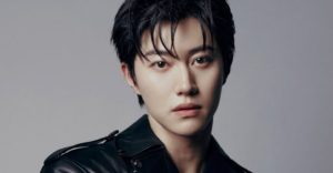 Home 18 Kwak Dong-yeon