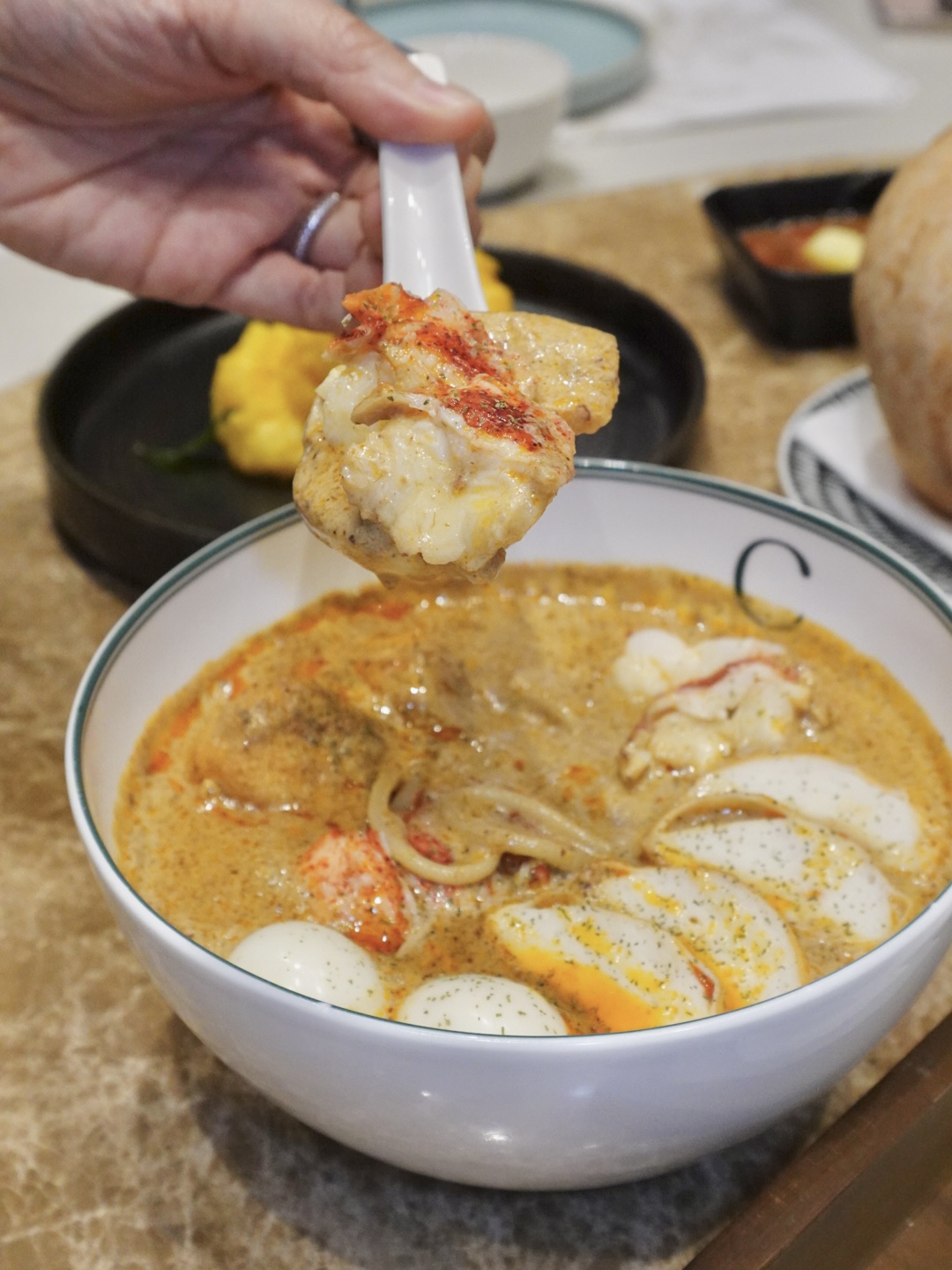 Craving Singaporean Cuisine? Here's What We Recommend at This Café 6 DSC01184